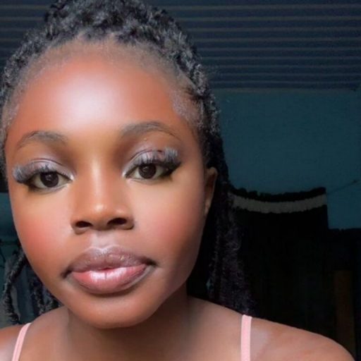 MiaReids pussy show image