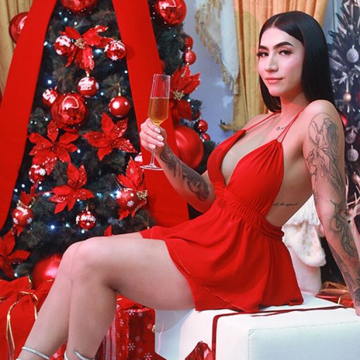 MiaVillani cam naked image