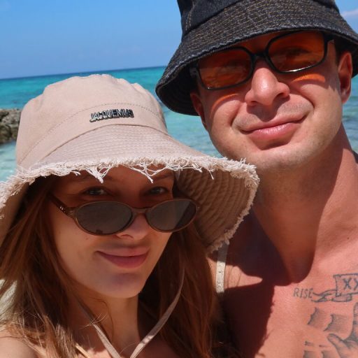 MichaelAndAria strip amateur image