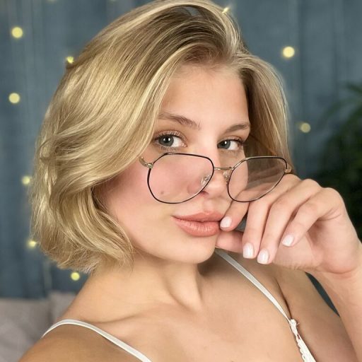 MilaMelson fingering ass image