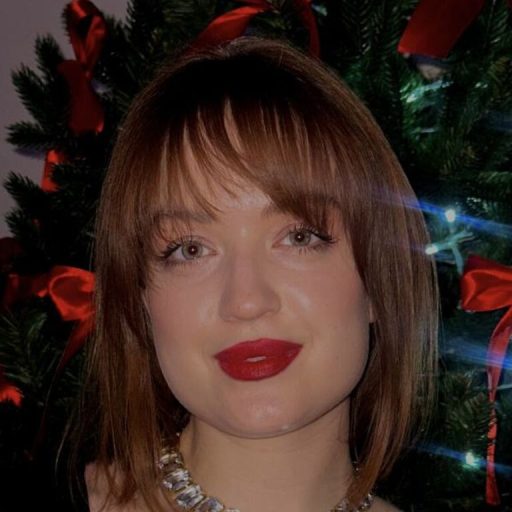 MilaRichardson amateur lush image