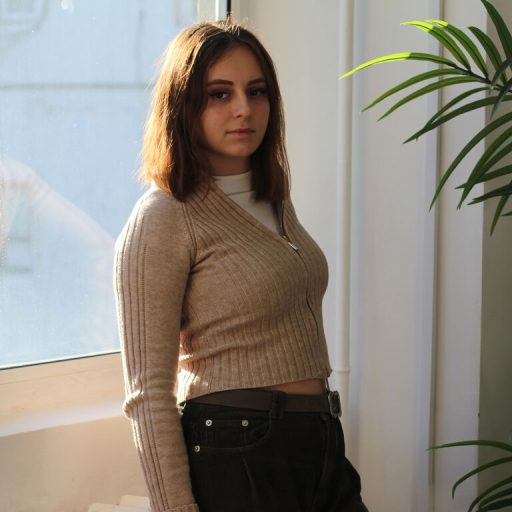 MilanaMontana dildo real image