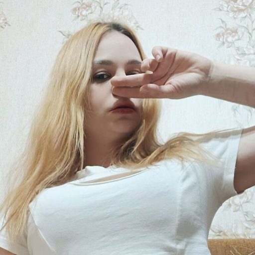 MilanaMusly amateur lush image