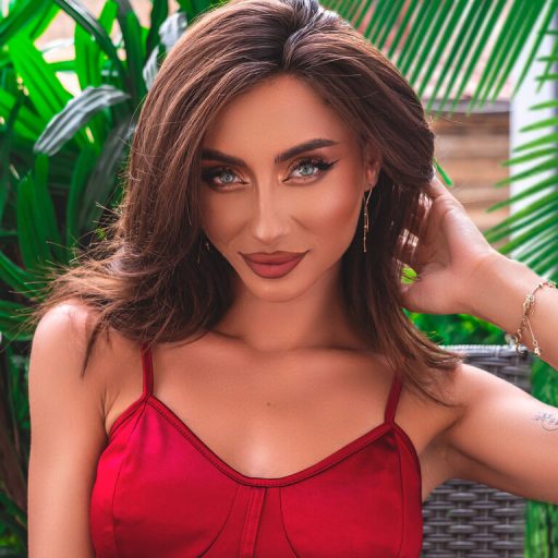 Minnie real strip image