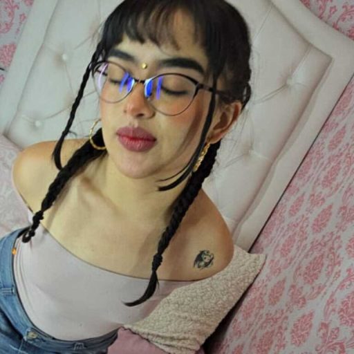 MinnieCampbel ass vibrator image