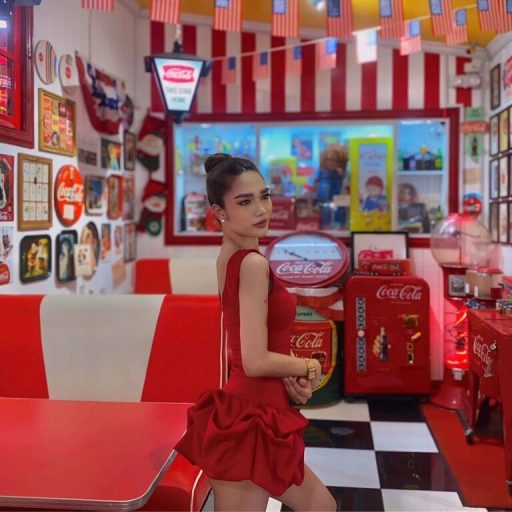 MiraMoxie ass vibrator image