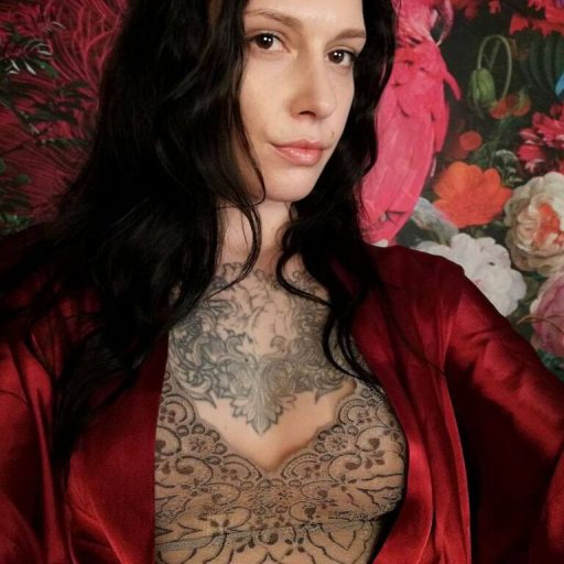 MiraStone pussy show image