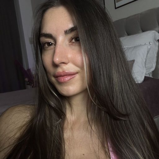 MissAlyse pussy show image