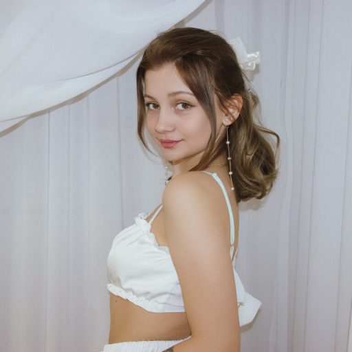 MollyMavis toy jasmin image