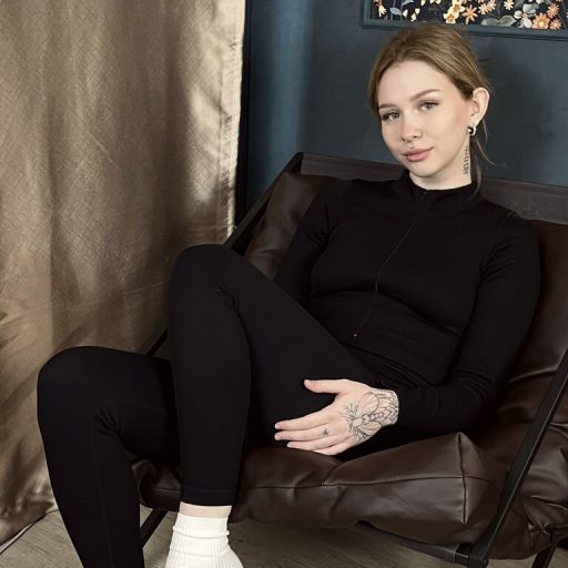 MollyPeachs lush livejasmin image