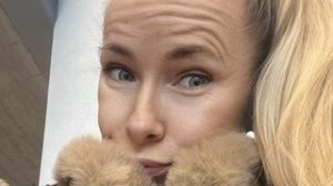 MoniqueWhite online shows image