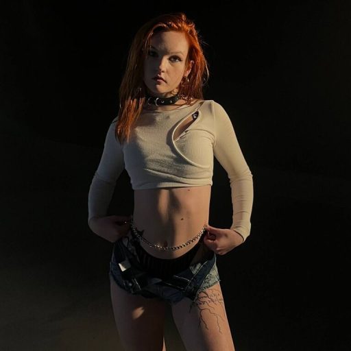 MyaSun live video image