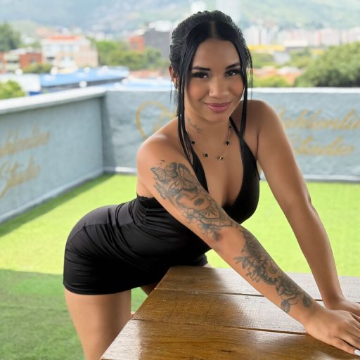 MylaCollins strip amateur image