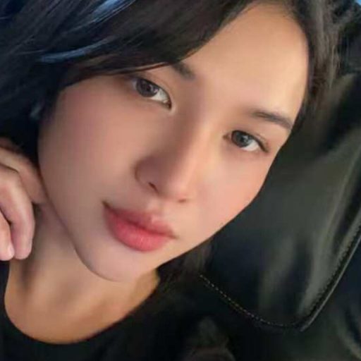 NadiaEclair fingering ass image