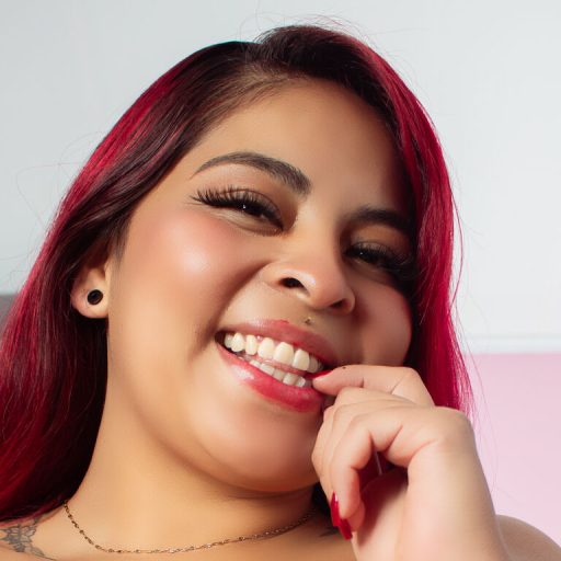 NahomiJhonson ass vibrator image