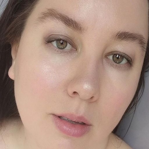 NancySaunder live video image