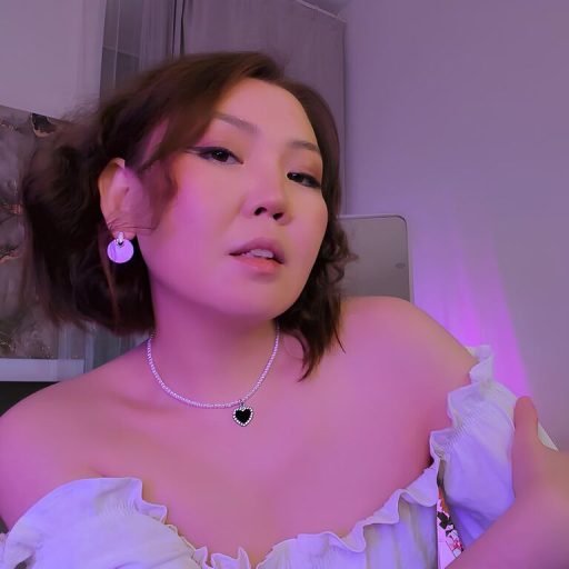 NancyWangg shows recorded image