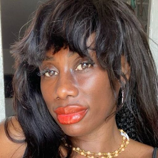 NaomiWatkins live video image