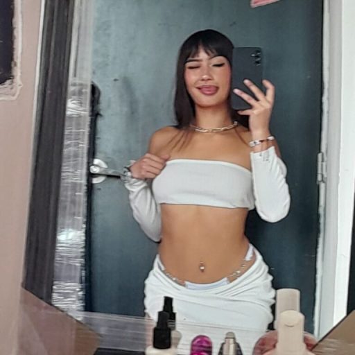 NaomyWatson naked porn image