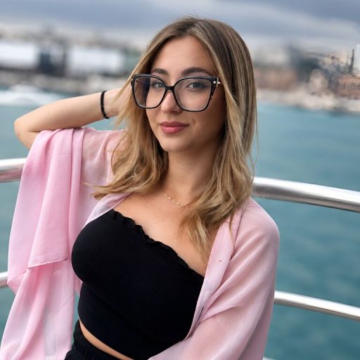 NaraLuxi hd nude image