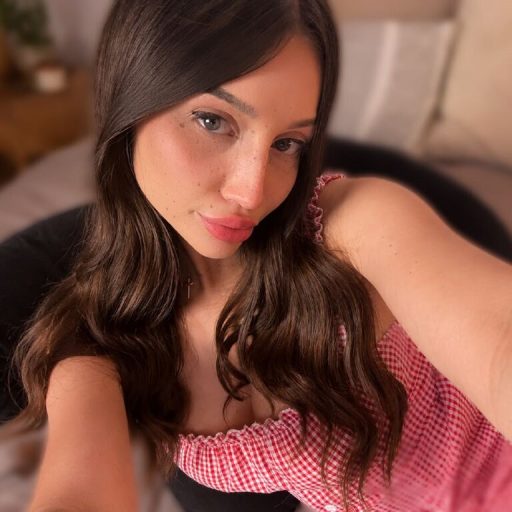 NatallieLynn fingering ass image