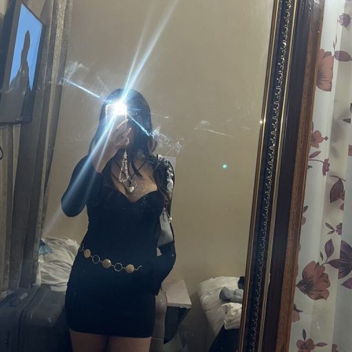 NehaSharmau lj cam image