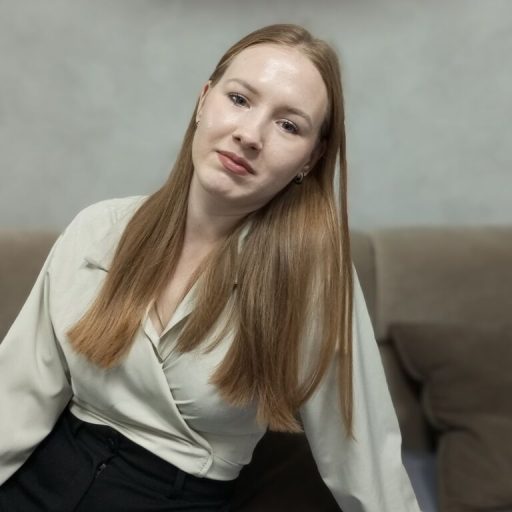 NellieGreene amateur lush image