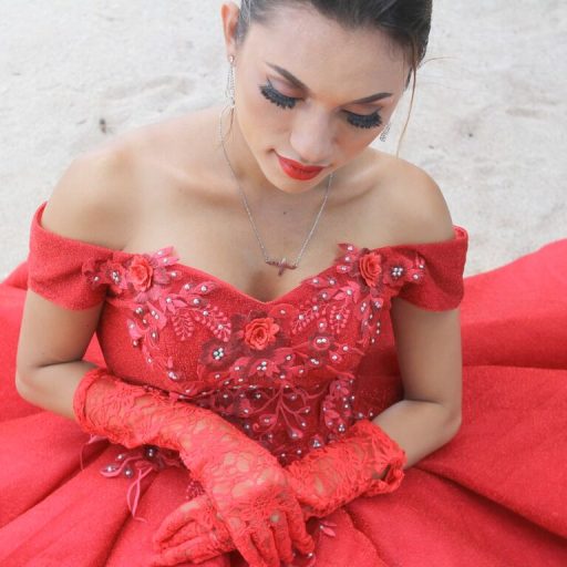 NeriahEvans online shows image