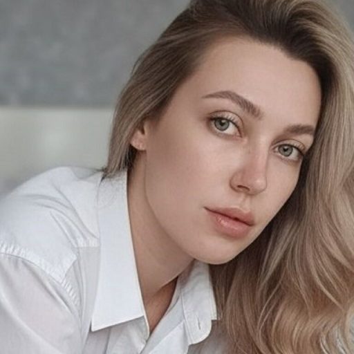 NickyAdamidi toy jasmin image