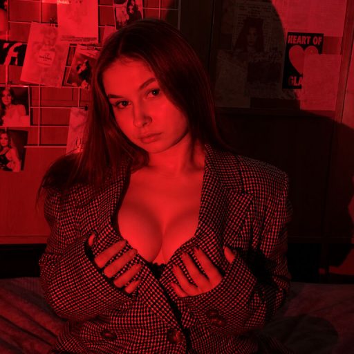 NicoleBellini recorded live image