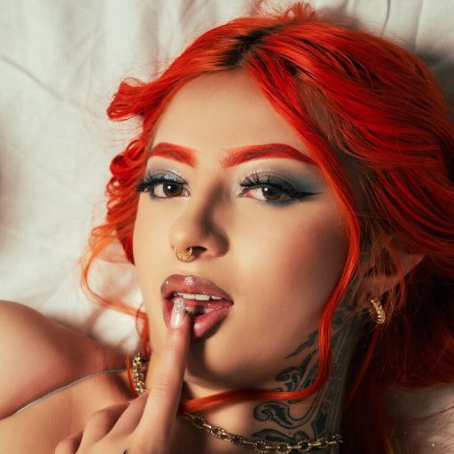 NicoleKors show fingering image