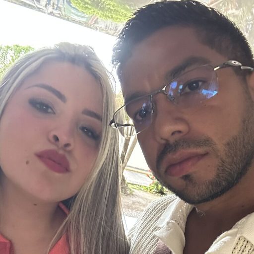 NicoleandTim live video image