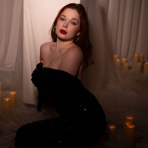 NikaMoyre shows recorded image