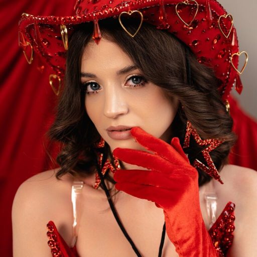 NikkaBush pictures toy image