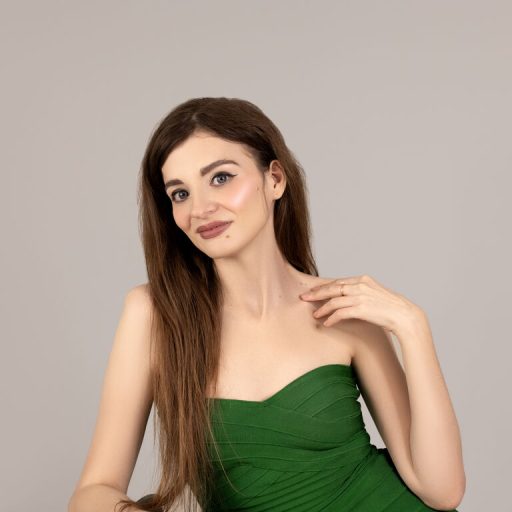 NikkaBush pictures toy image