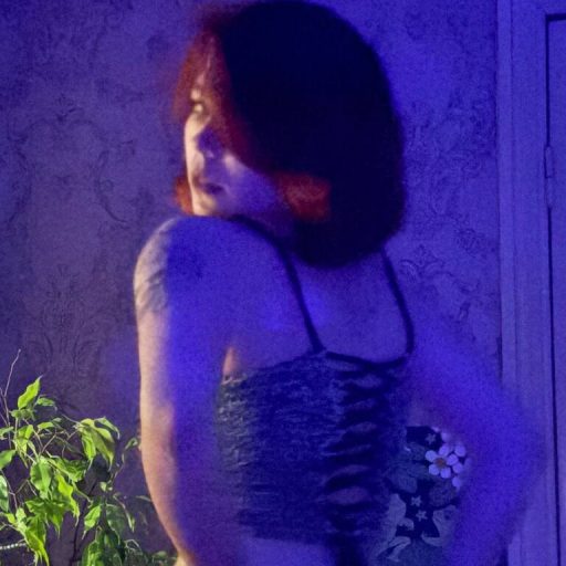 NikkiPraund xxx masturbation image