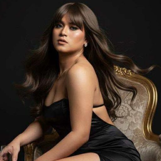 NikkyMartinz webcam free image