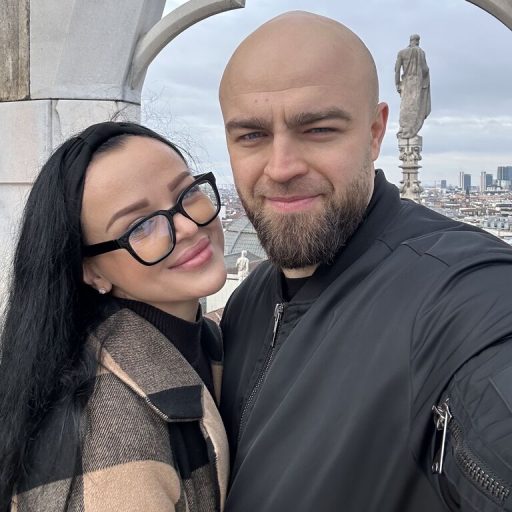 NikolasAndTati pussy show image