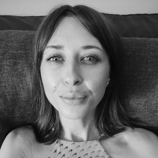 NinaNovalicious shows recorded image