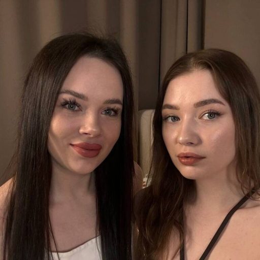 OctaviaAndMarian pussy show image