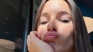 OdetteWingler cam naked image