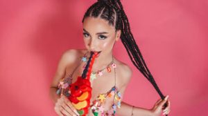 Olivia online shows image