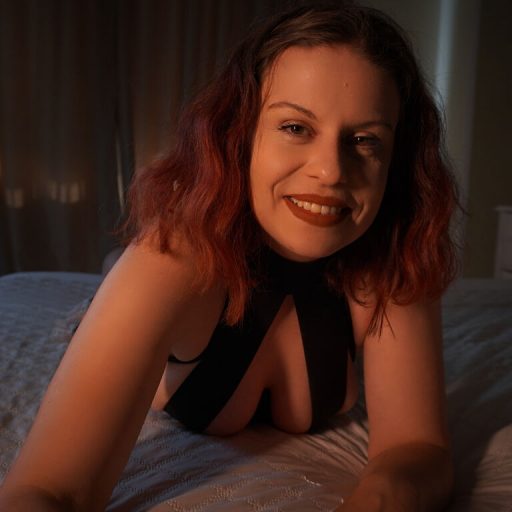 OliviaCart hd nude image