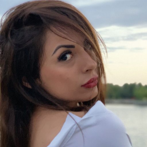 OliviaLarson real strip image