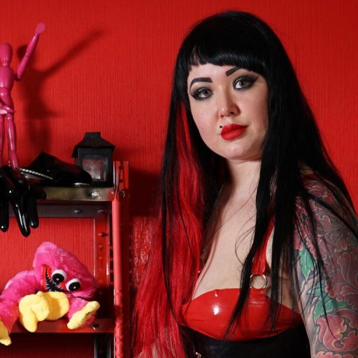 OngiRemark video photos image