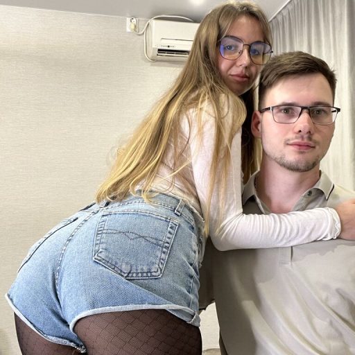 PashaAndMila lush livejasmin image