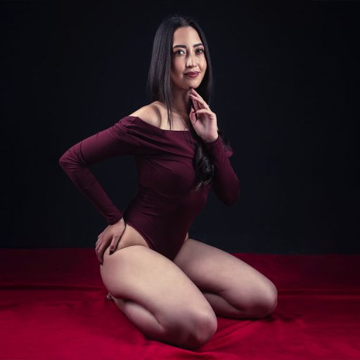 PaulinaMontclair video photos image