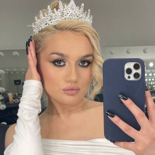 PaulinePedrotti lush livejasmin image