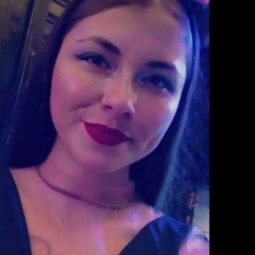 PausConnor naked porn image