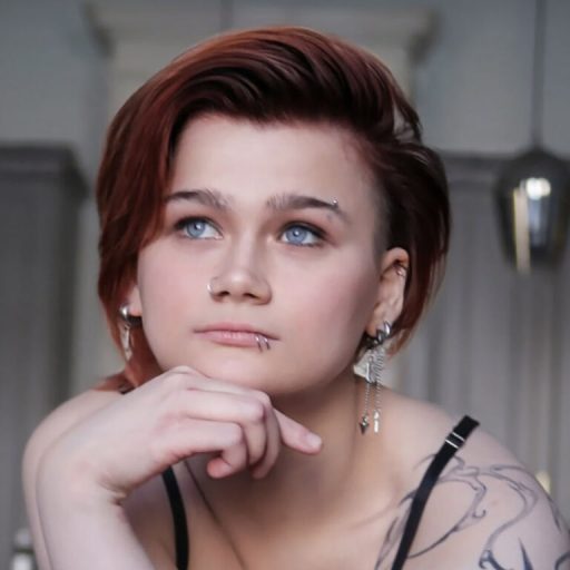 PeachAveline real strip image